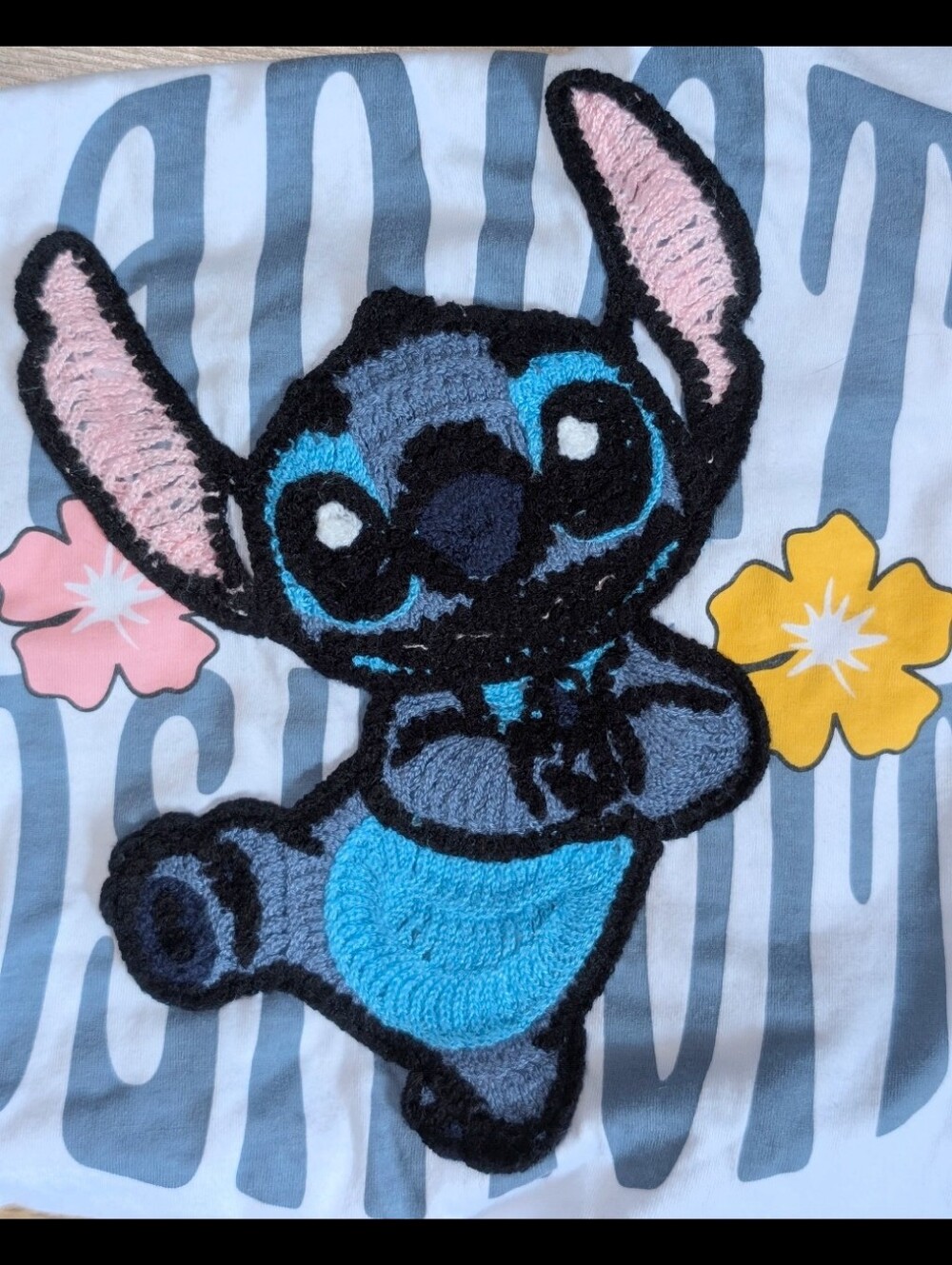 Disney Stitch  Juniors Crew Neck Crop Top Crocheted Graphic